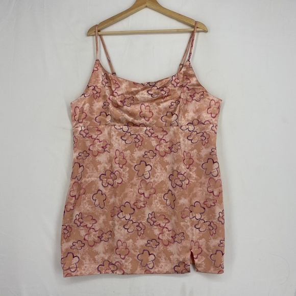 Wild Fable Juniors Size 1X Mini Slip Dress Pink Purple Floral Print Satin Notch - Picture 2 of 9